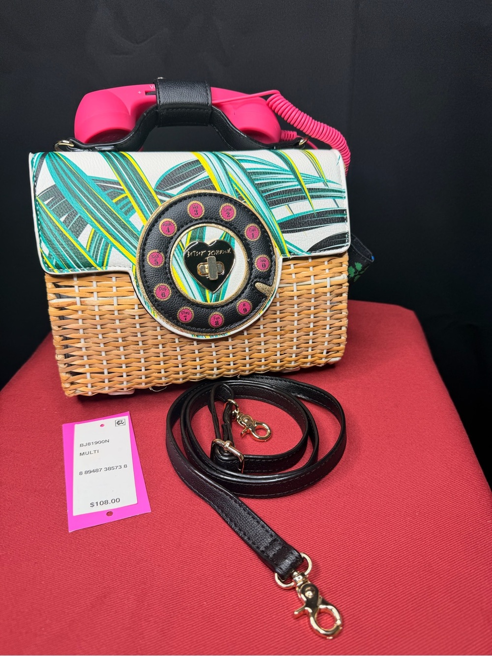 🤩 Adorable Betsey Johnson Pink Phone Dial Wicker Crossbody with Teal Leaf Flap - Picture 3 of 10